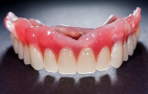 A complete denture.